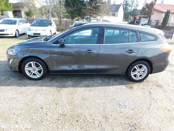 Ford Focus 1.5 EcoBlue Start-Stopp-System ACTIVE - 2