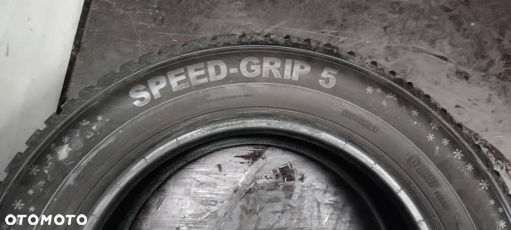 Opony Zimowe Semperit Speed Grip 5 205/65 R16H 2022 rok Para - 4