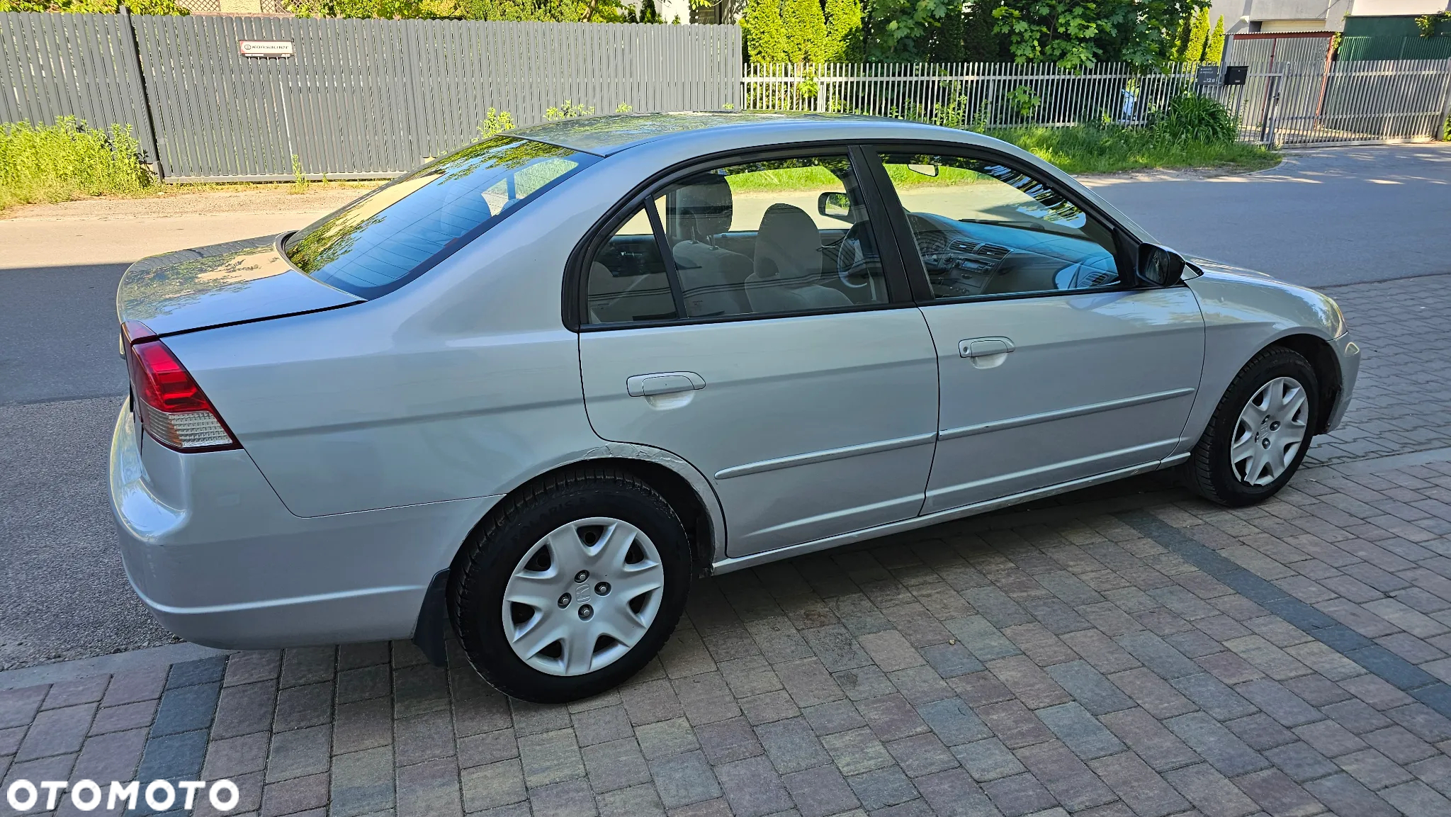 Honda Civic 1.7 LX - 30