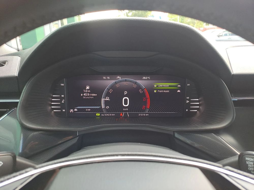 SKODA KAMIQ HAK, TECH Comfort ACC Virtual Cockpit Kamera ASO Salon PL VAT23