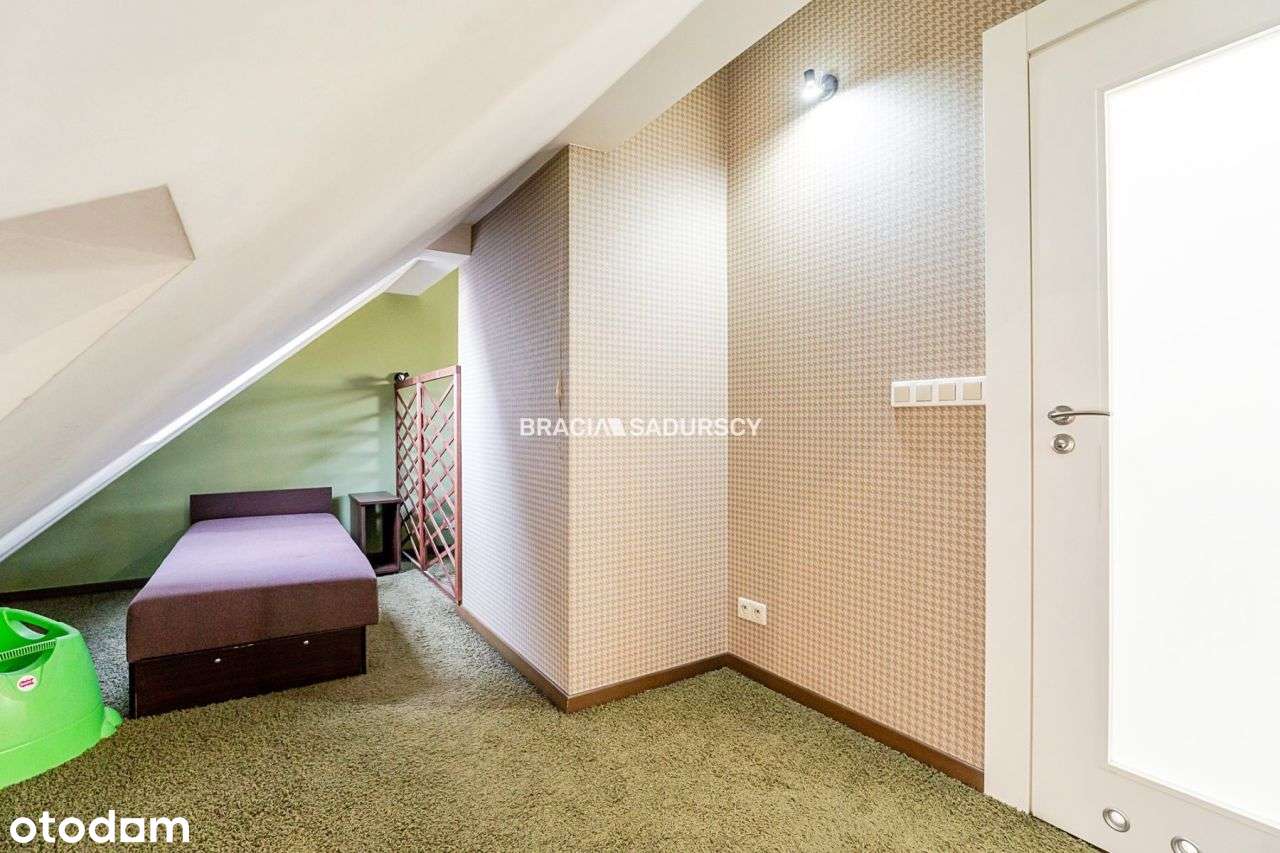 Przestronne mieszkanie z dużym tarasam / parking-19