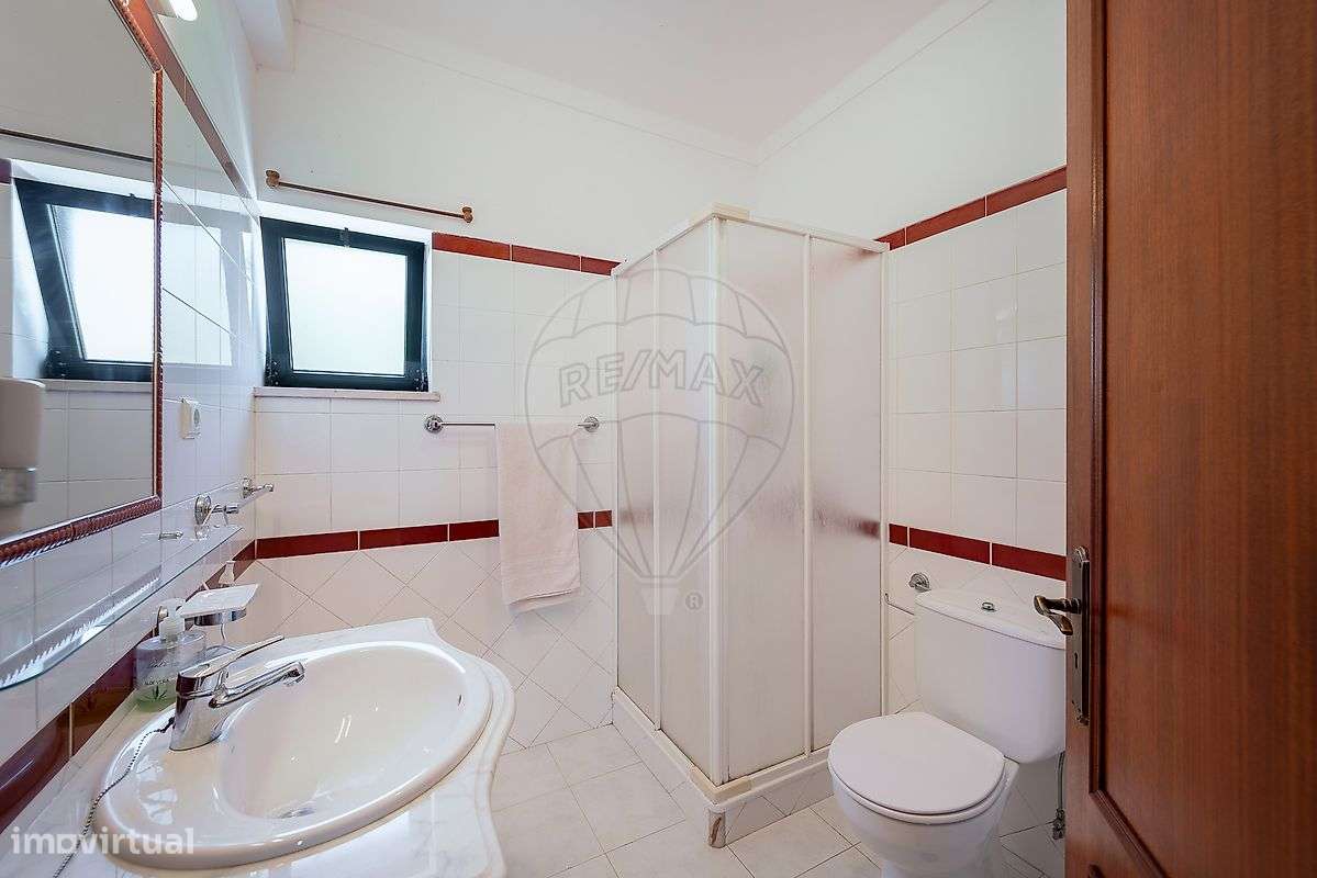 Moradia T5 para venda-34