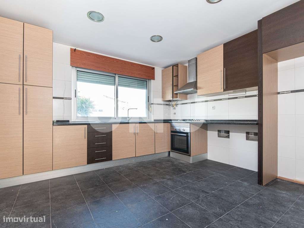 Moradia T3, inserida em condomínio privado, na Carnota, Alenquer!-8