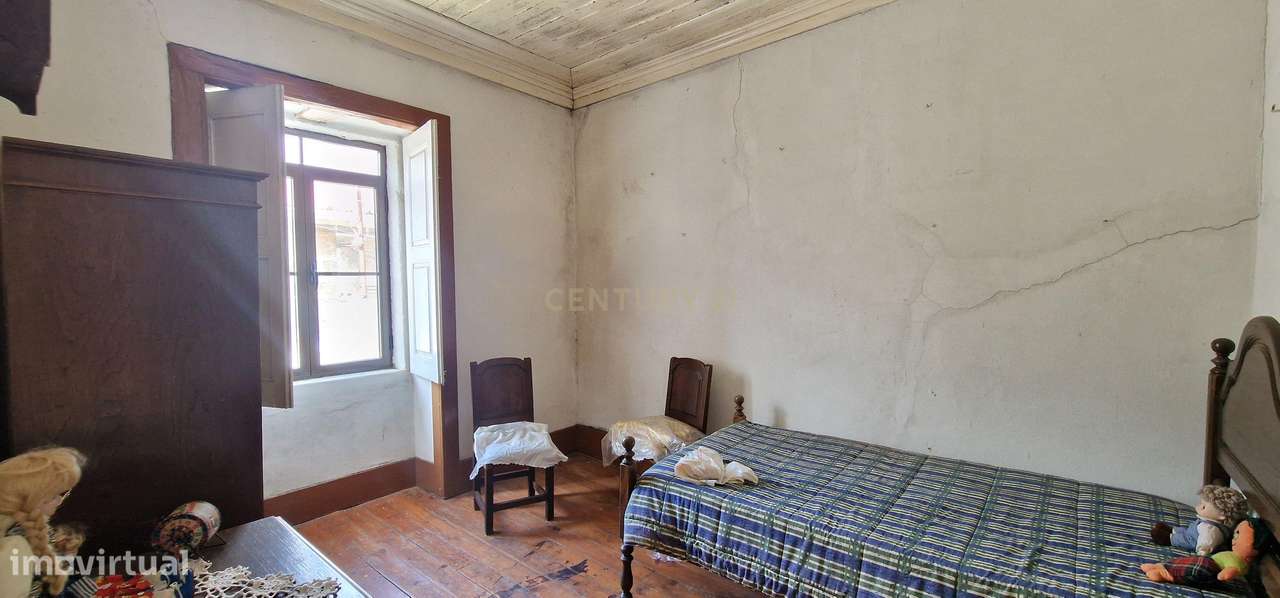 Moradia em pedra com terraço em Couto de Baixo, a poucos minutos do ce - Grande imagem: 5/10