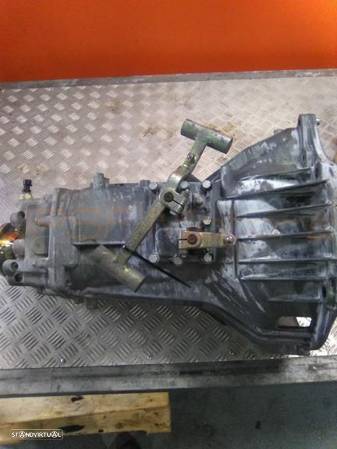 Caixa de Velocidades Iveco Daily 2.8 GASOLINA de 2005  Ref 5S20023C068870497 - 3