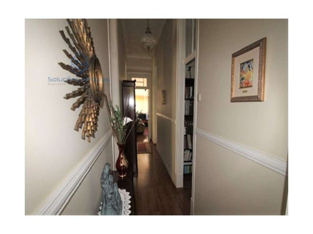 Prédio, com 2 andares com utilizações independente - Centro Moita-9