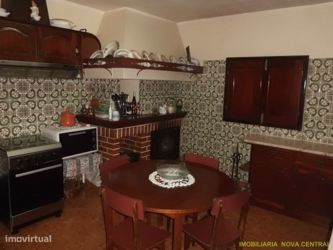 Andar Moradia T4 Venda em Cadima,Cantanhede-1