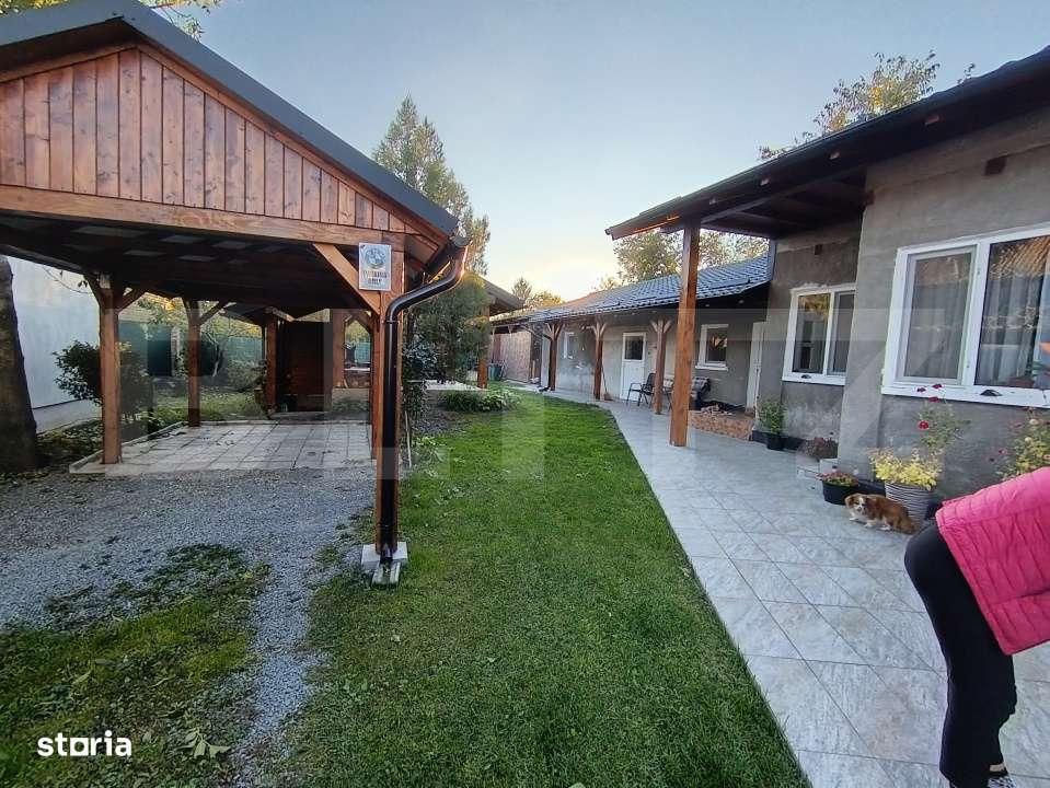 Casa cu 3 camere,baie, bucatarie,anexe.pivnita teren 800 mp - Imagine principală: 4/14