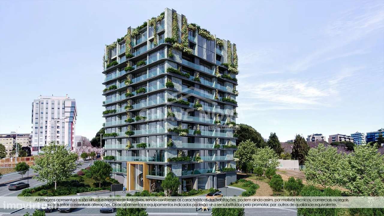 Apartamento T2 com garagem e varanda em Gaia-15