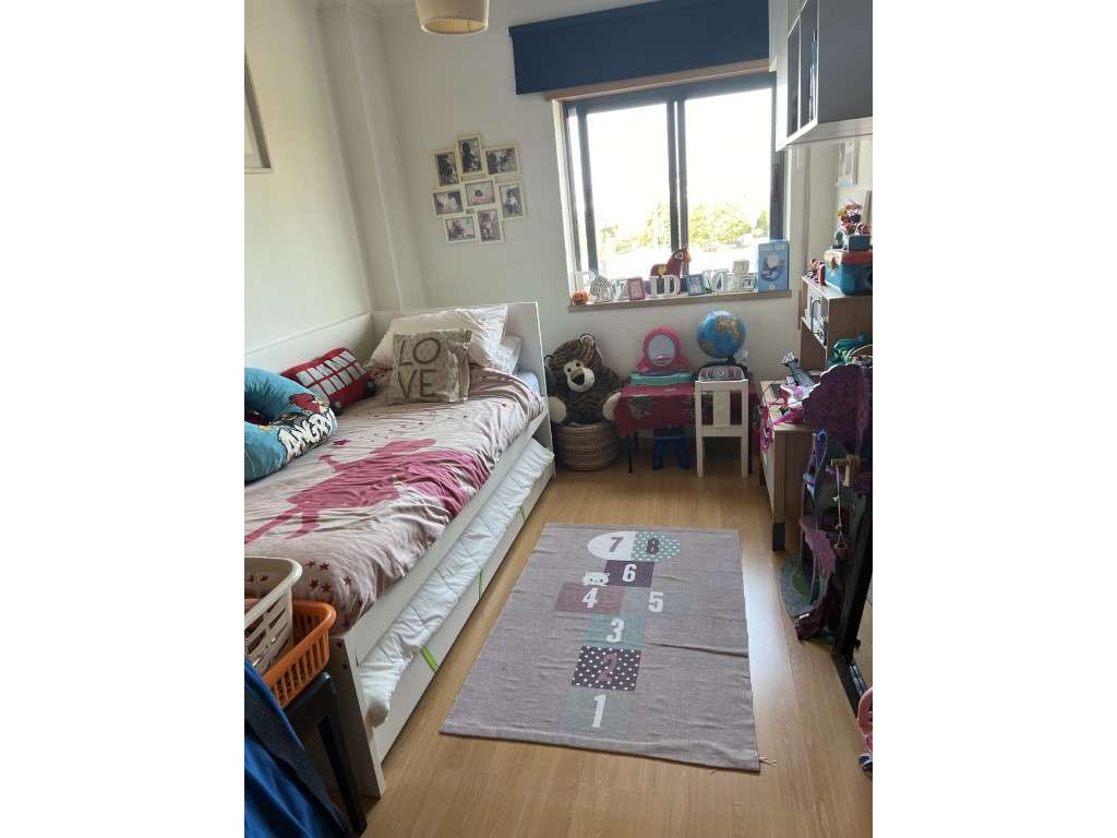 excelente apartamento T2 com Estacionamento em Telheiras Norte, jun...-8
