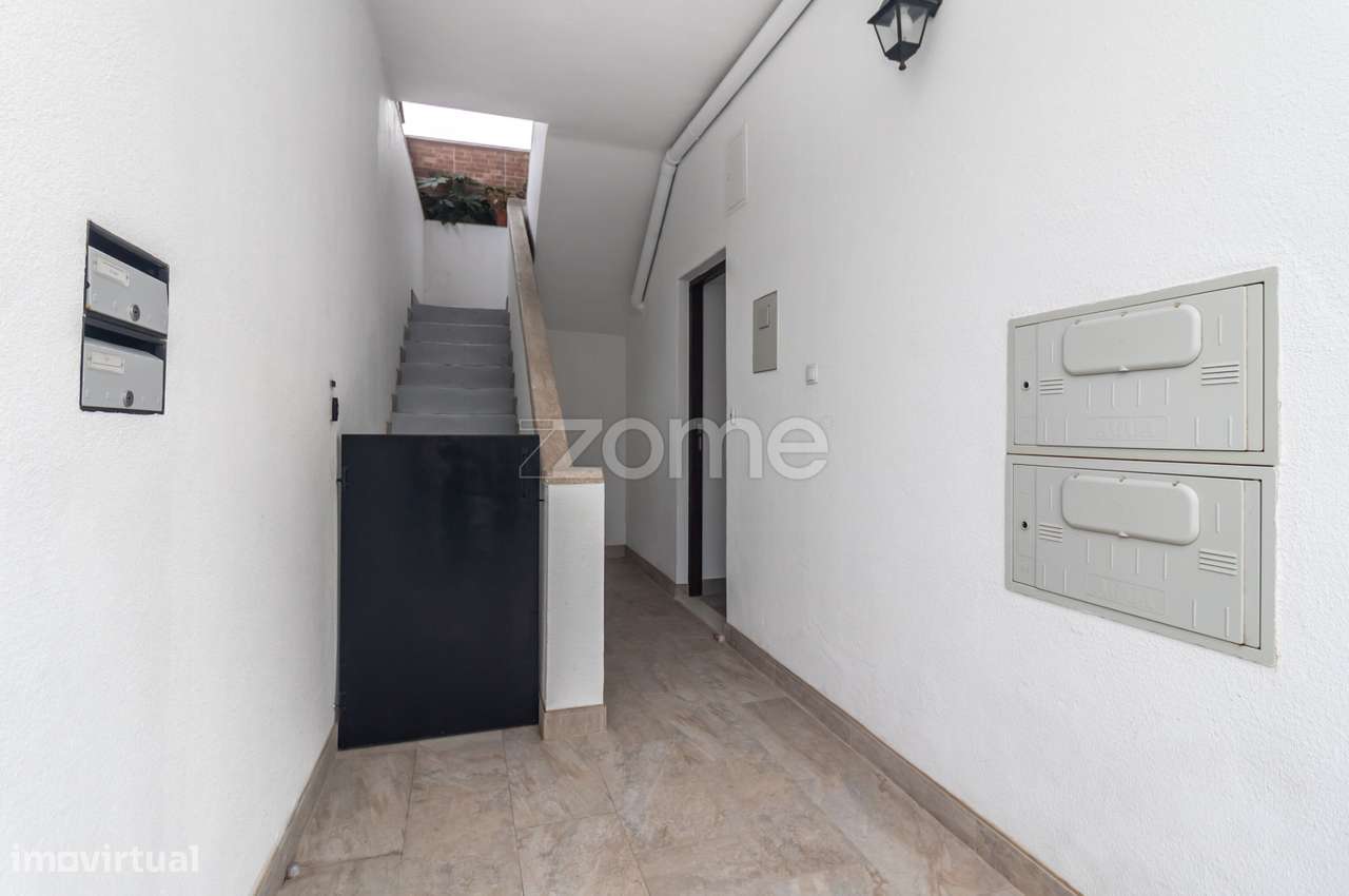 Apartamento T3 com logradouro em Agualva- Cacém - Grande imagem: 4/31