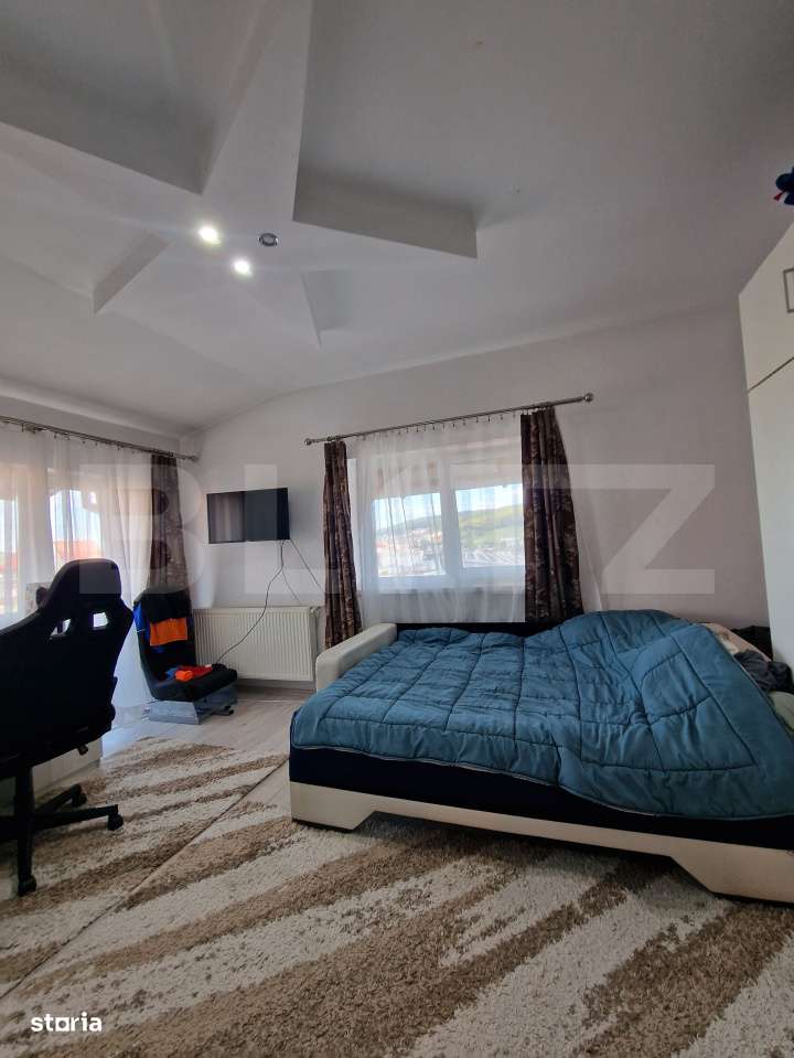 Apartament cu 2 dormitoare, 51 mp, 3 balcoane, parcare, central Flores - Imagine principală: 4/10