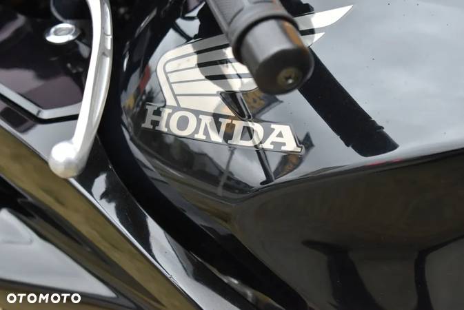 Honda CB - 18