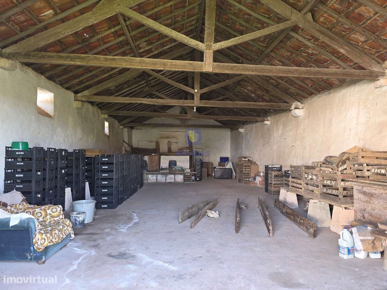 Quintinha com 12.484m2 de Terreno e 260m2 de área bruta. Possibilidad - Grande imagem: 5/27