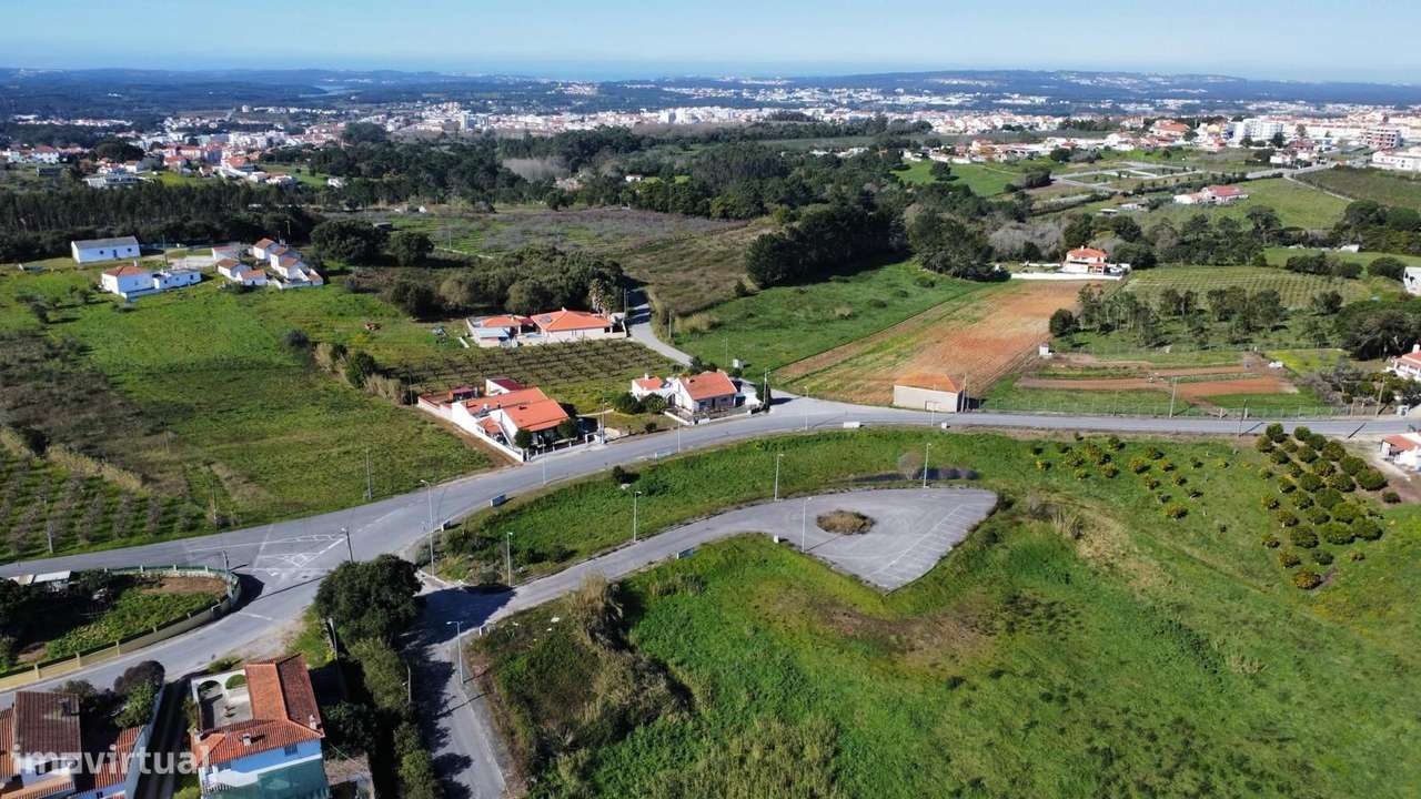 Lote para construção de moradia - Grande imagem: 2/9