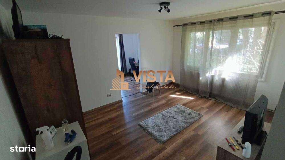 Apartament renovat cu 2 camere la parter, Astra, Brasov - Imagine principală: 3/8