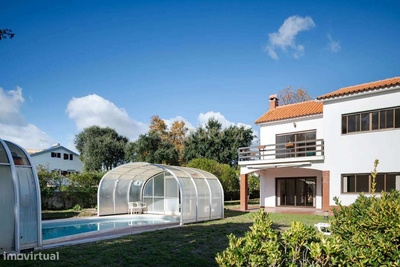 Moradia T4 com Piscina e 900m² de Terreno – Marisol, Charneca da Capar - Grande imagem: 5/38