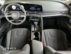 Hyundai Elantra 1.6 Smart CVT - 9