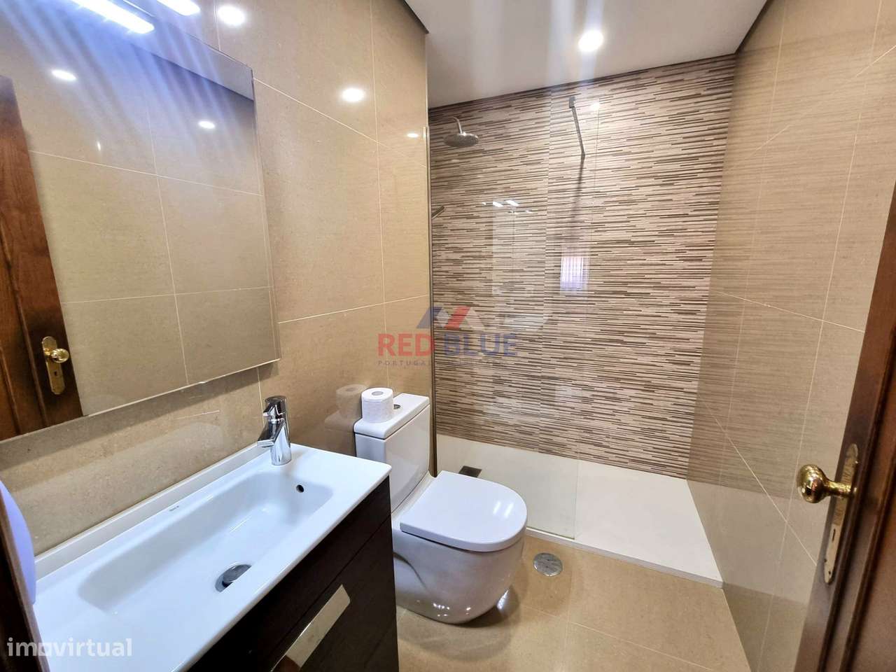APARTAMENTO T2, JUNTO À PRAIA, PÓVOA DE VARZIM-14