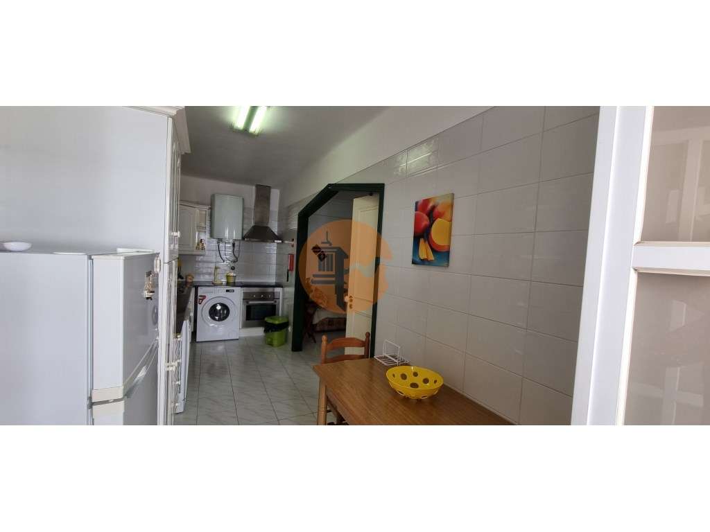 Apartamento T1+1 com Vista mar para arrendamento de Outubro a Maio - Grande imagem: 5/14