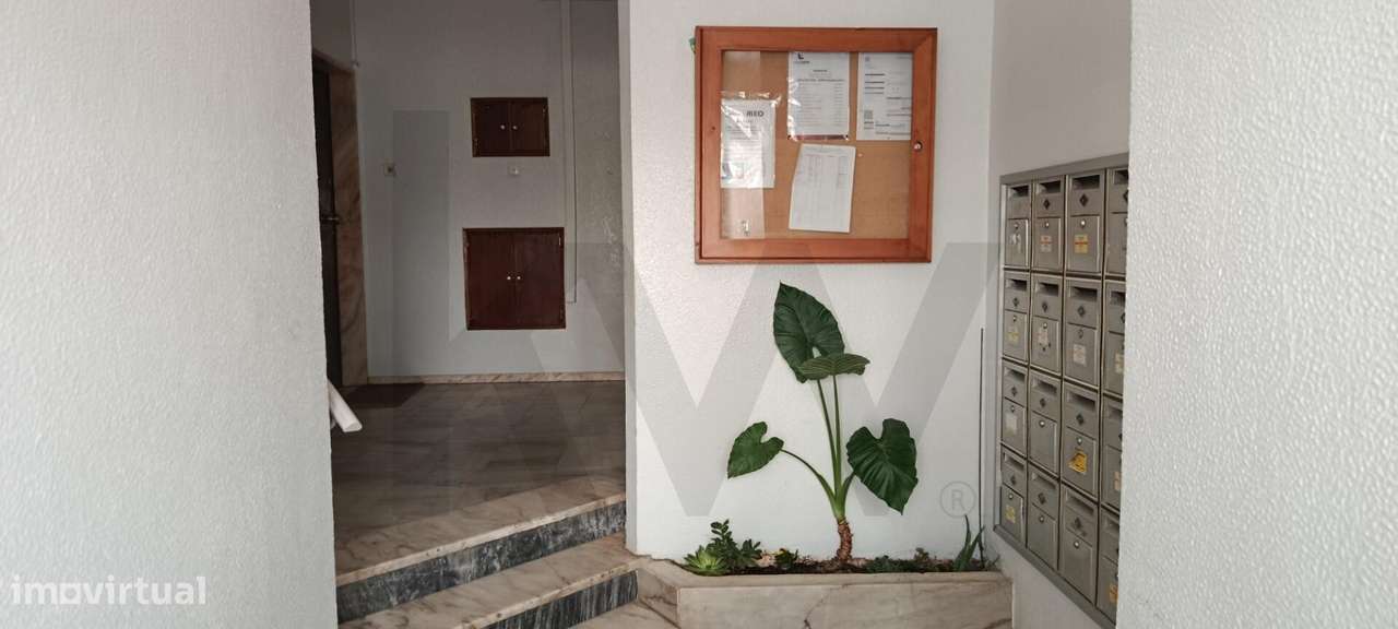 Apartamento T1 Remodelado a 1 Minuto da Praia – Armação de Pêra-20