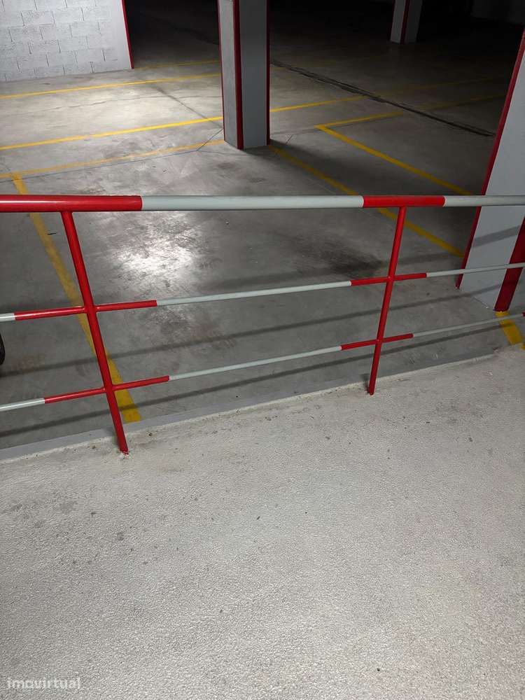 Lugar de Garagem Porto  Rua da  Boavista   * Prédio Novo - Grande imagem: 5/7