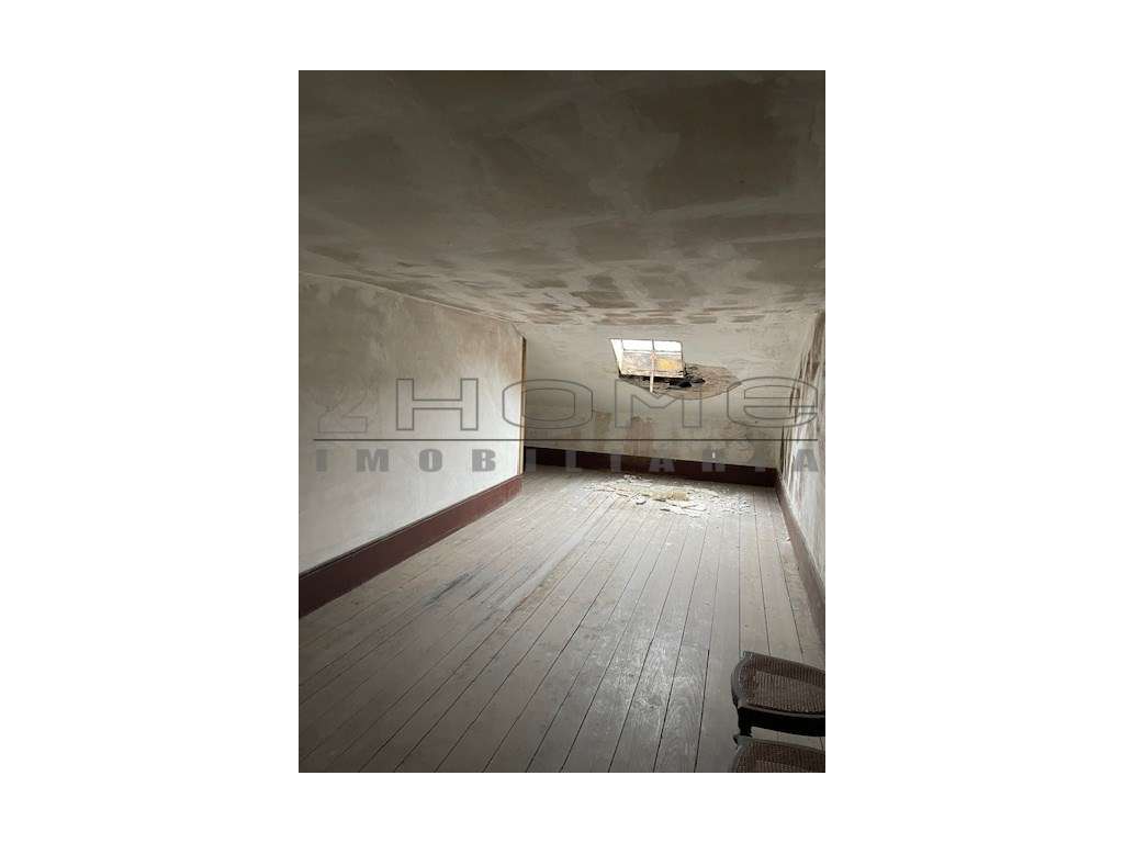 Moradia na baixa do Porto.-16