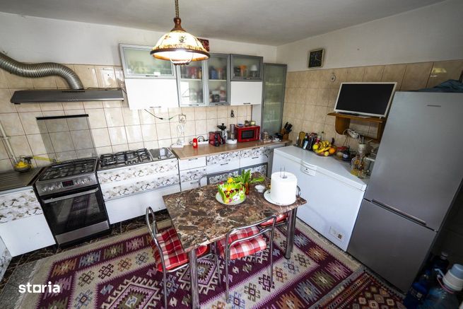 Casa de vanzare langa Parcul Puskin si Scoala 22-3