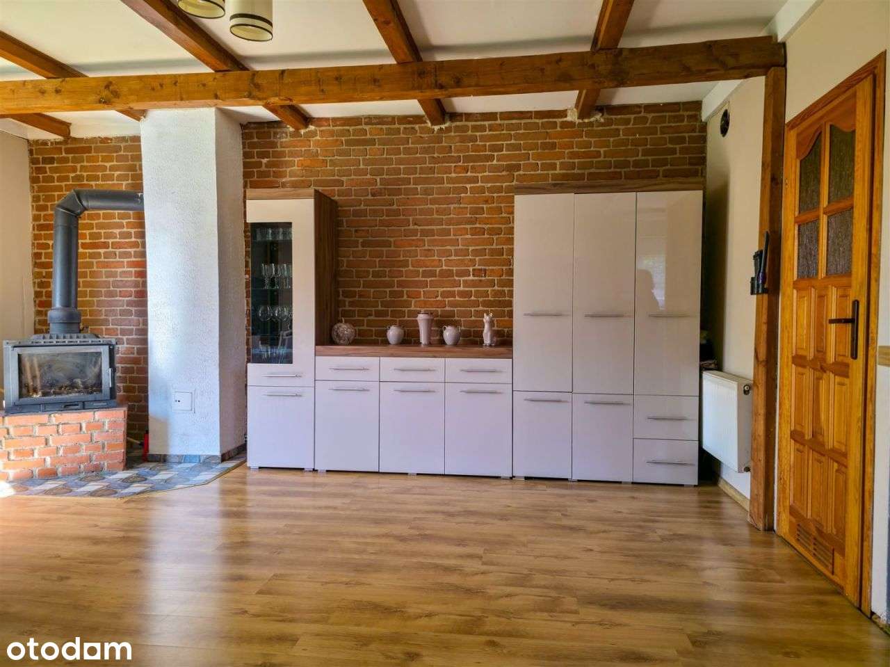 Biznes i mieszkanie w jednym –160m od Jezioraka-3