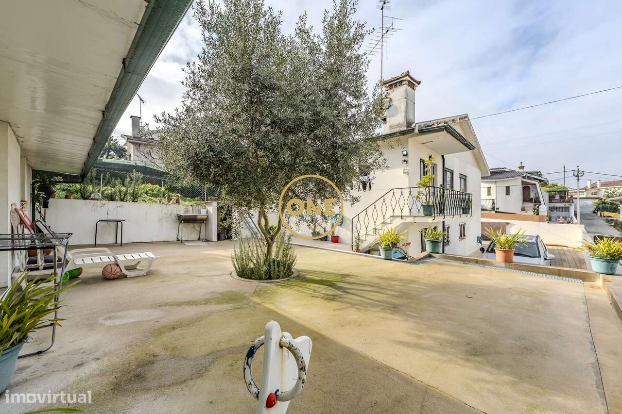 Moradia T1+ T3 em Vale S. Martinho - V.N. Famalicão-29