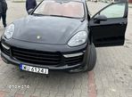 Porsche Cayenne Turbo - 2