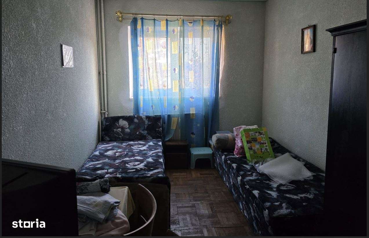 Apt 3 camere decomandat, 58mp ultracentral et3/4, 2 balcoane, centrală - Imagine principală: 2/2