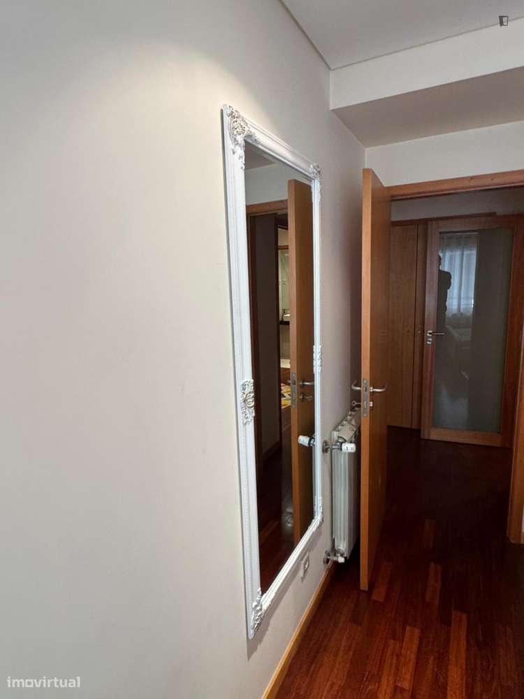 Quarto - localizado em São Vítor Braga - Grande imagem: 2/7