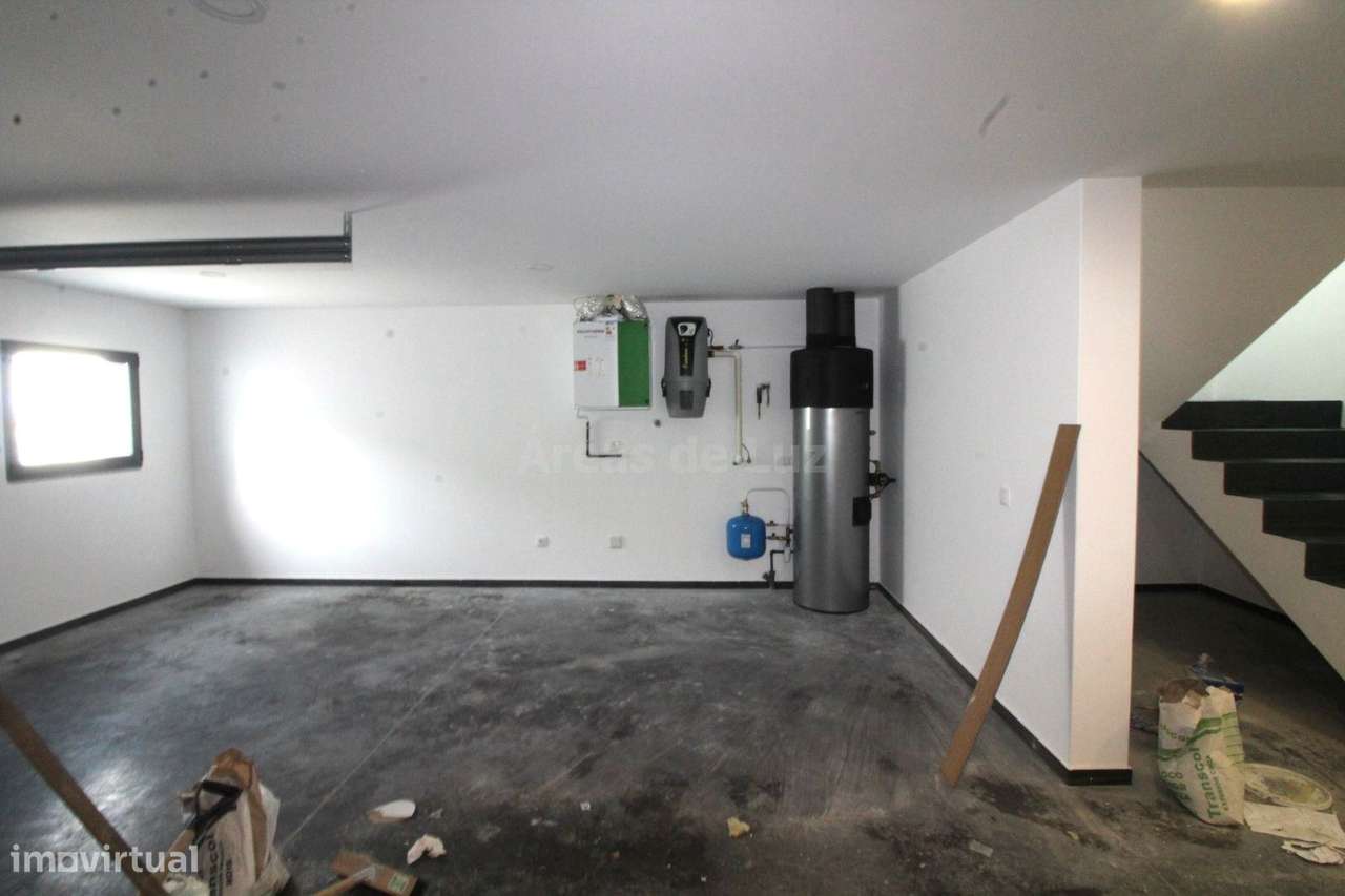 Moradia Unifamiliar - Nova - Barosa, Leiria-21