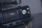 Land Rover Defender 90 SW 2.2 CRD SE - 22