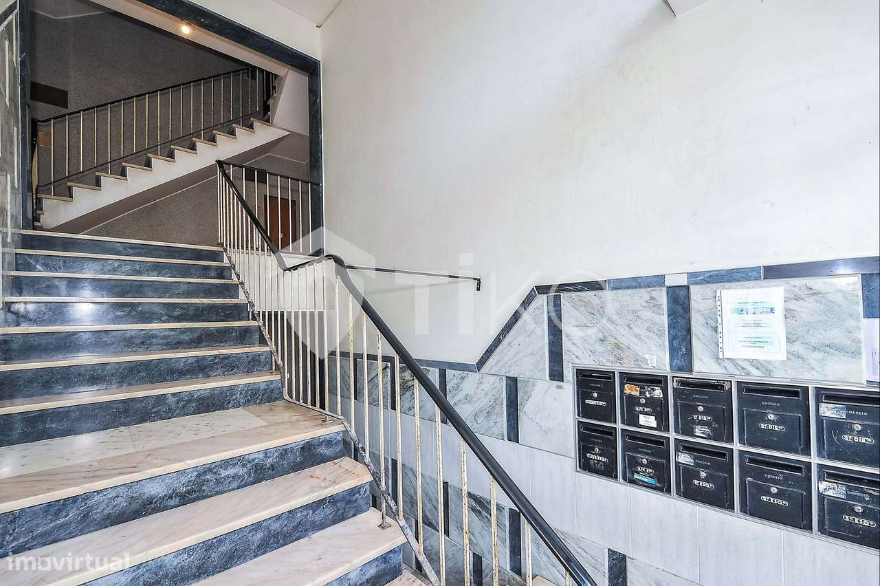 Apartamento T3 renovado no Montalvão, Setúbal-28