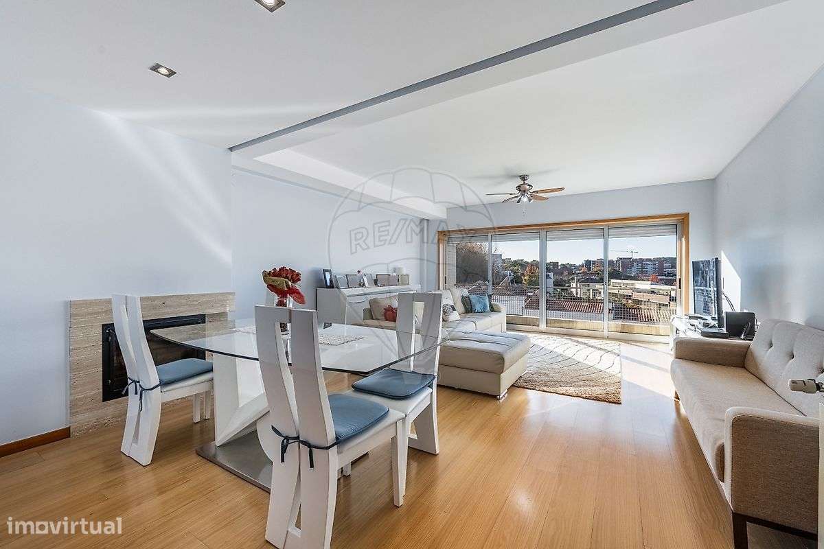 Apartamento T3 para Venda – Rua Amália Rodrigues, Fraião - Grande imagem: 4/35