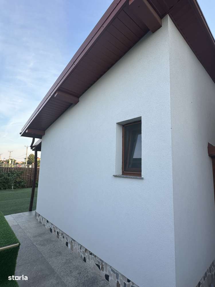 Vand casa mica pretabila persoana singura sau cuplu tanar - Imagine principală: 5/10