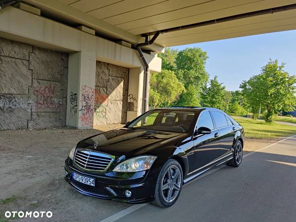 Mercedes-Benz Klasa S 65 AMG L - 21