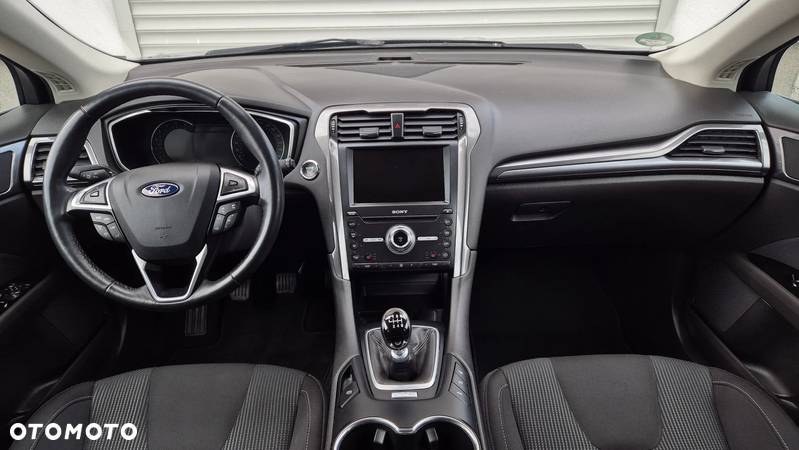 Ford Mondeo 2.0 EcoBlue Titanium - 13