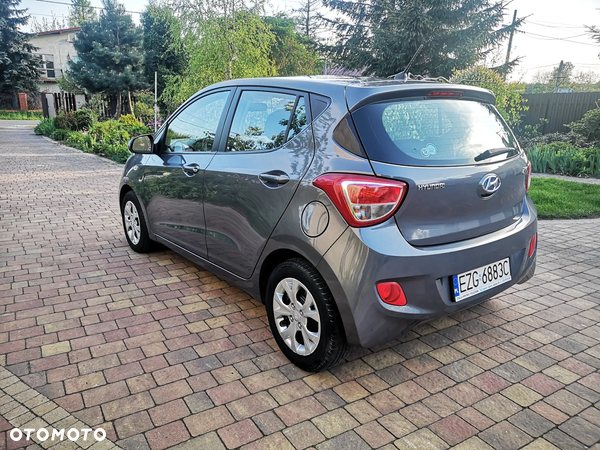 Hyundai i10 1.0 BlueDrive Black Line - 2