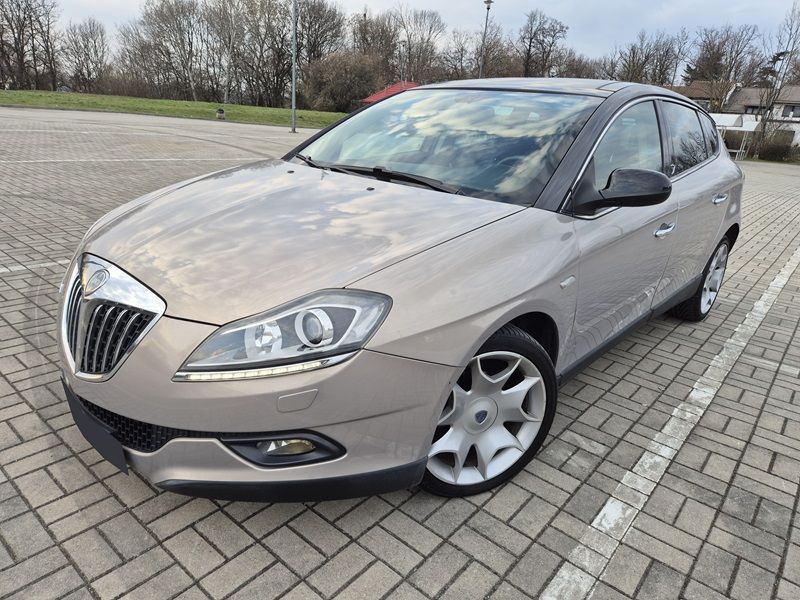 Lancia Delta 1.6 MultiJet 16v Gold 2009