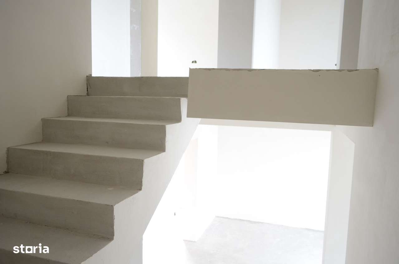 Casa cuplata (duplex) cu vedere panoramica in Dezmir-9