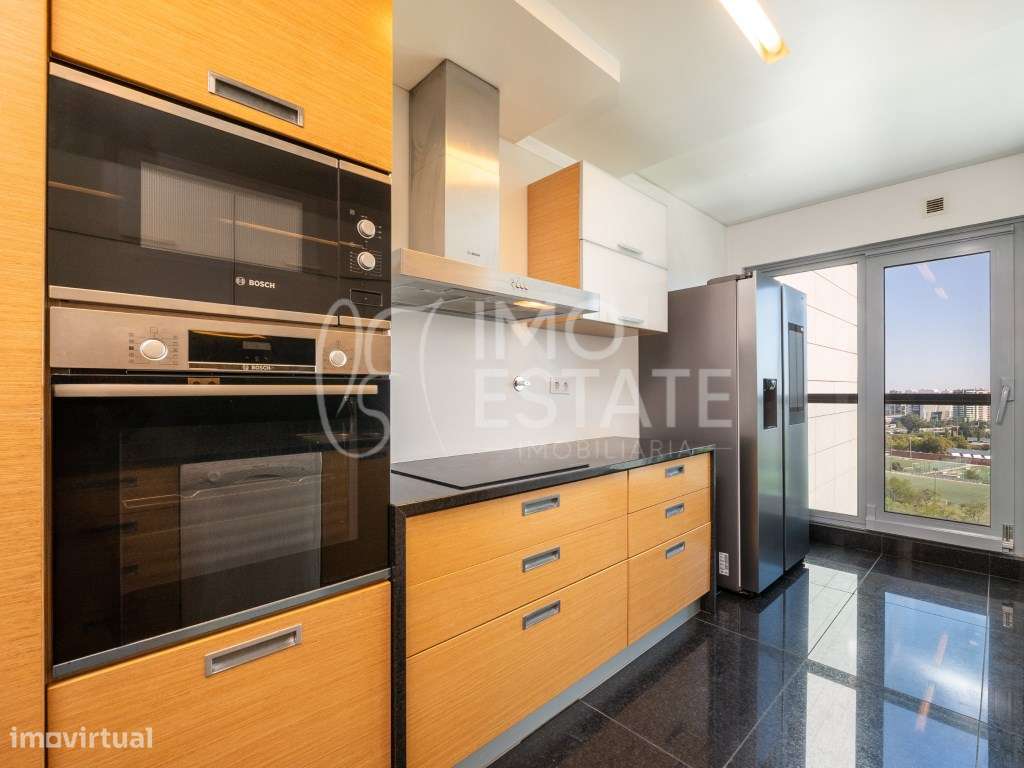 Apartamento T3 Condomínio Privado | Lisboa-8