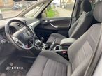 Ford S-Max 2.0 Titanium - 37