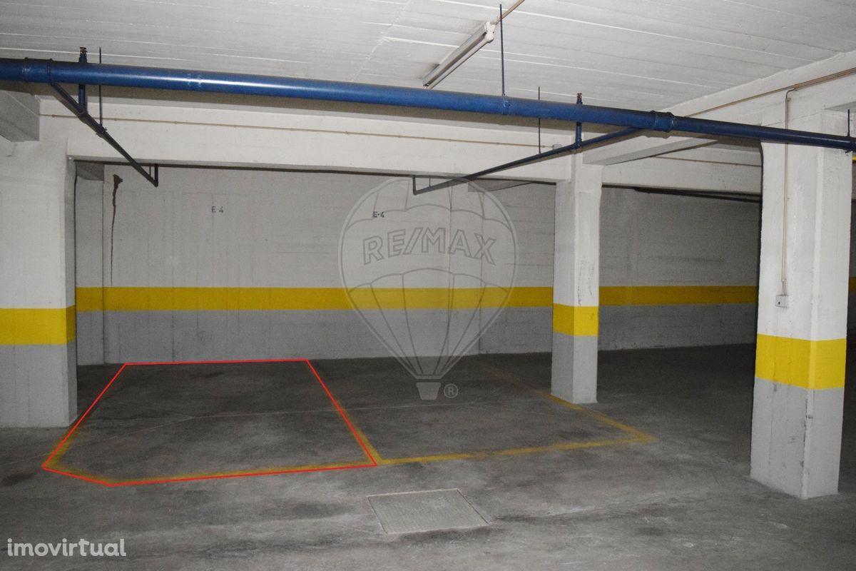 Garagem  para arrendamento