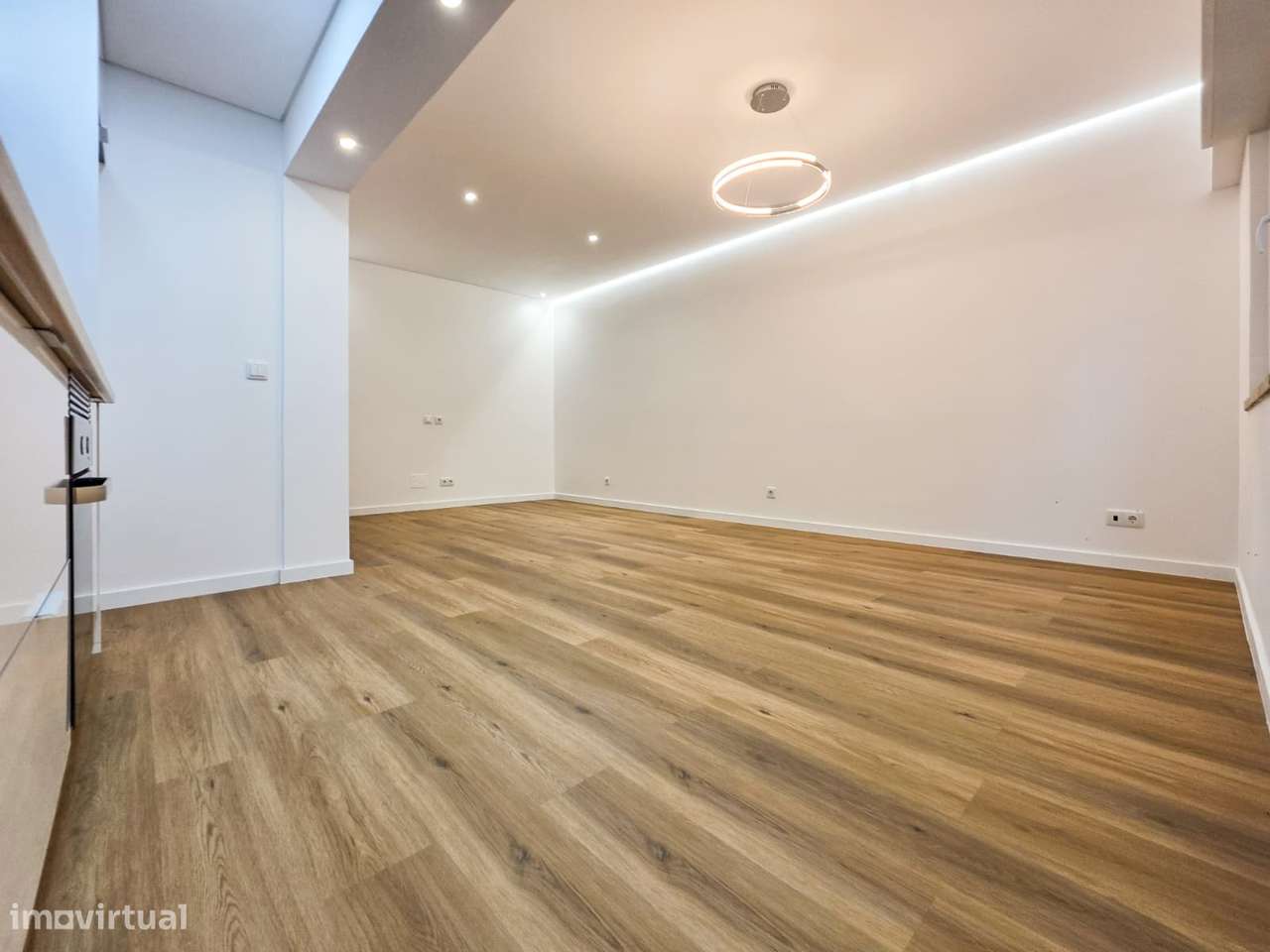 Apartamento Renovado no Bairro do Liceu em Setúbal-27