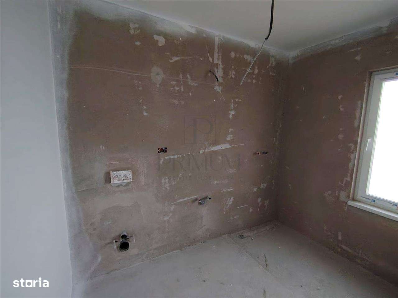 Duplex despartit prin camera tehnica - teren generos - personalizare i - Imagine principală: 4/10