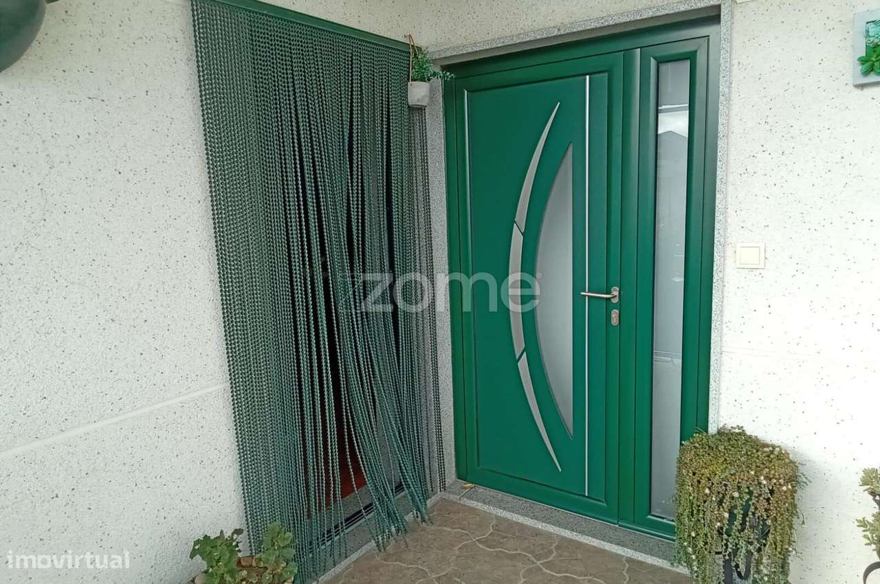 Moradia com 3 frações independentes habitacionais-39