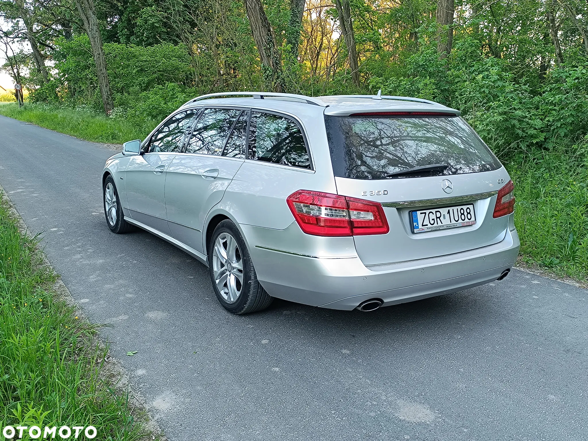 Mercedes-Benz Klasa E 350 CDI 4-Matic BlueEff Avantgarde - 4